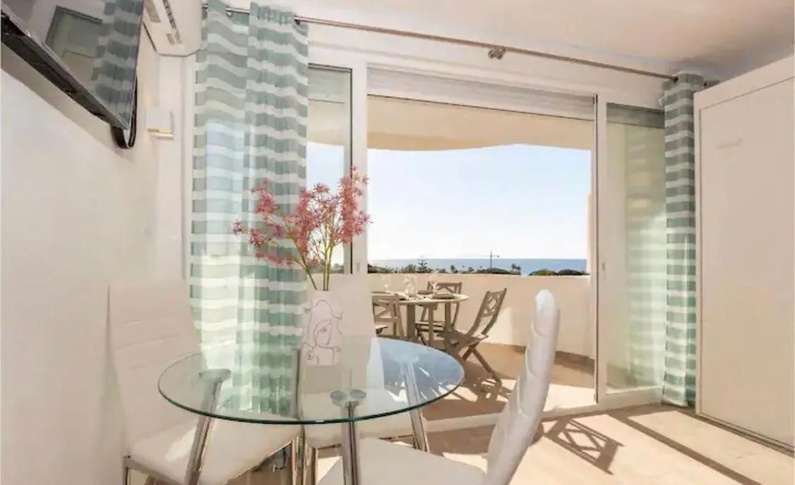 דירות מארבלה Renovated Modern Elegant Studio With Sea View
